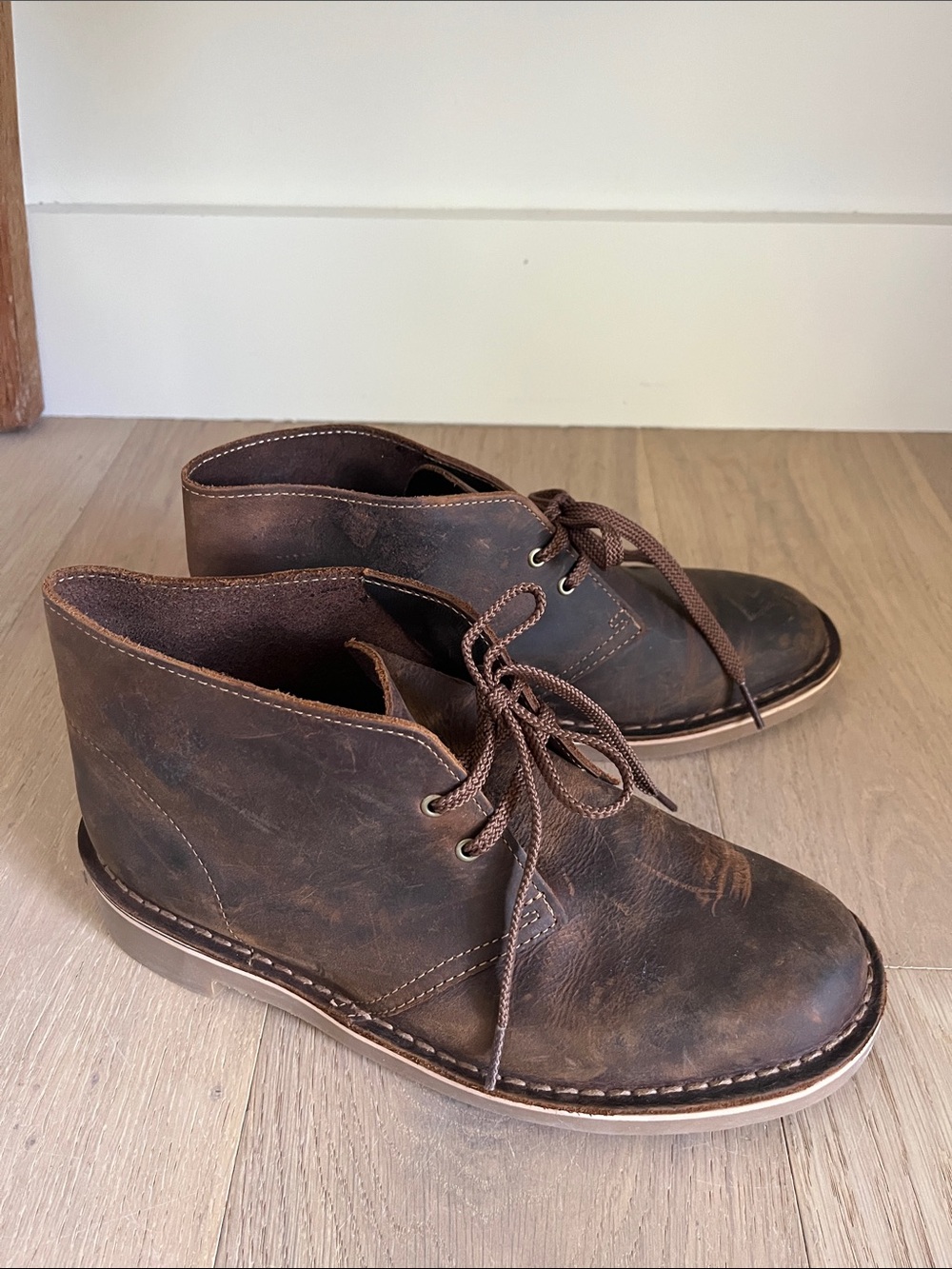 Clarks Men's Brown Leather Chukka Boots - Distressed Dark Brown